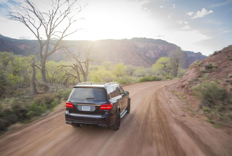 Mercedes-AMG GLS63 4Matic 2016 года  (US) (фото 22 из 30)
